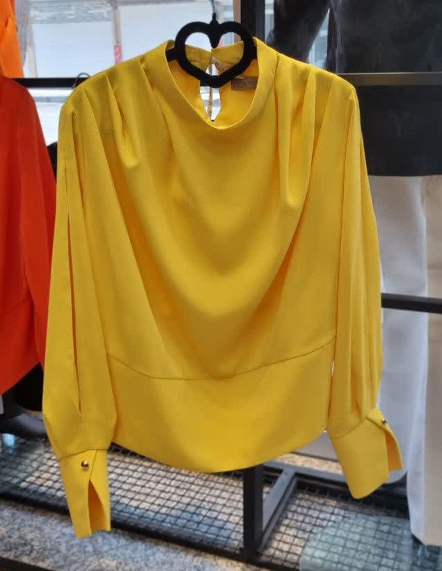 شومیز کرپ مصری سرشانه پیلی