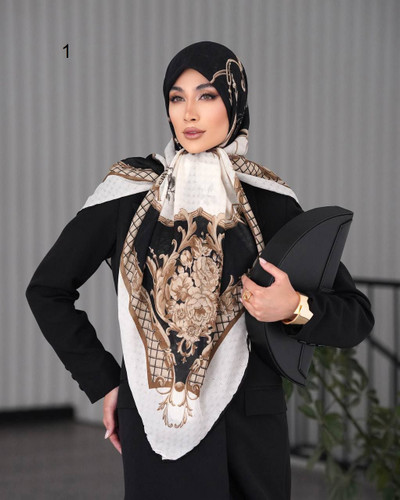 روسری حریر گارزا ژاکارد دست دوز طرح 1