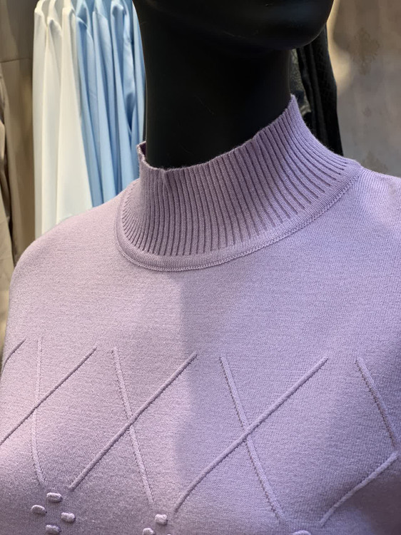 بلوز بافت نخ گپ یقه 5 سانت طرح لوزی