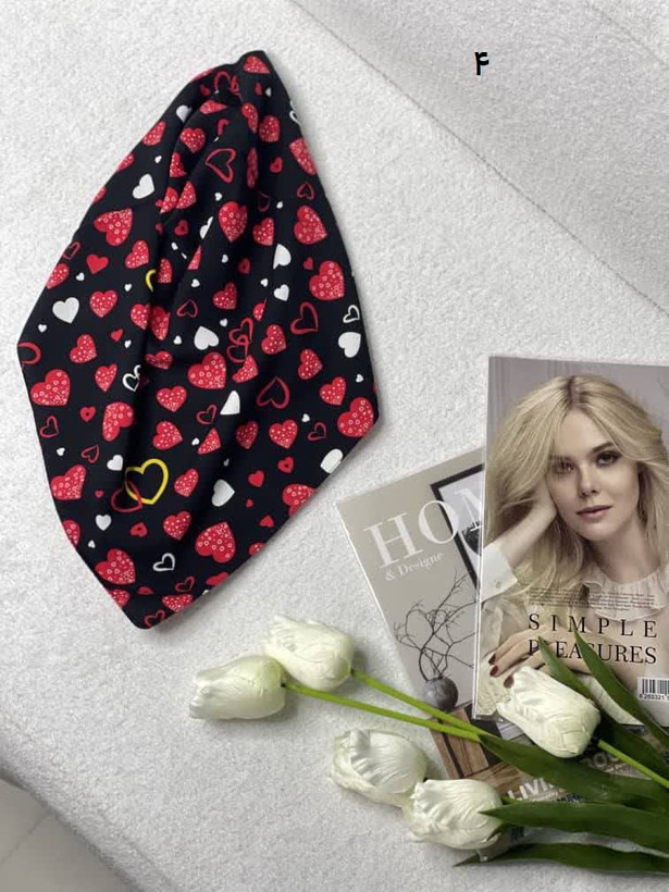 روسری دخترانه قرمز مشکی