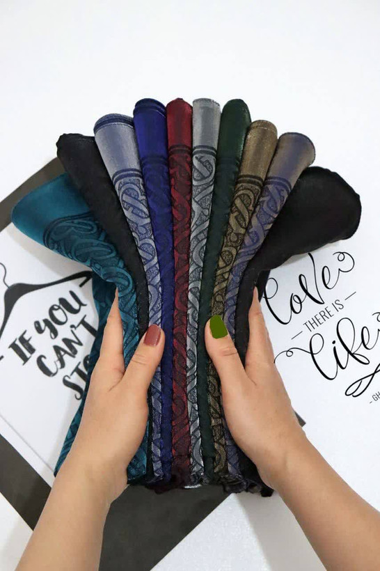 روسری کریستال شاین طرح باربری