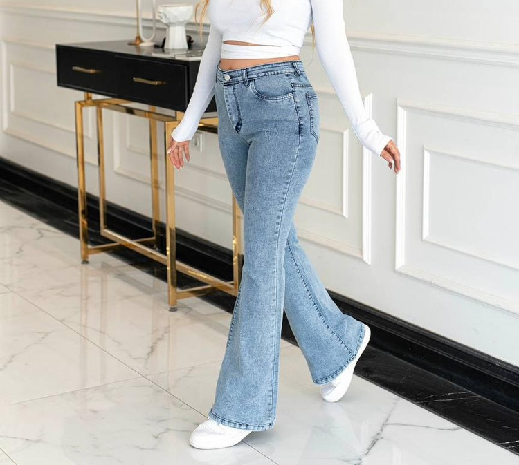 جین بوت کات